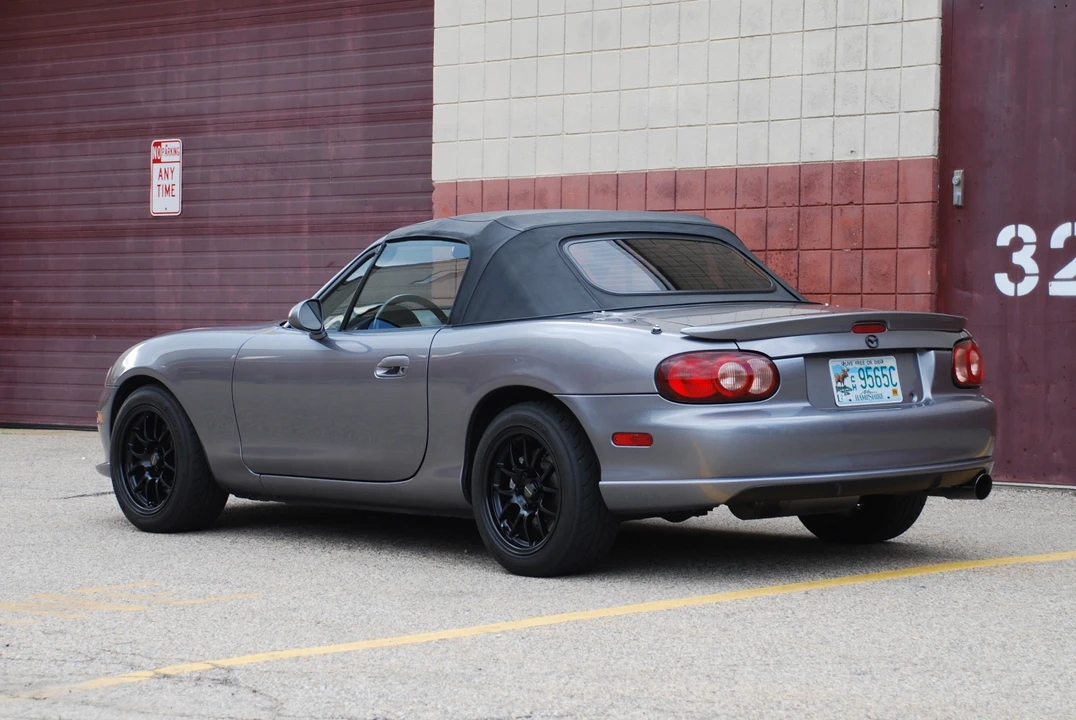 2004 Mazda NB Mazdaspeed MX-5 Miata - Image 19 of 31