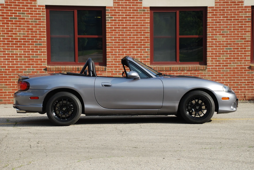 2004 Mazda NB Mazdaspeed MX-5 Miata - Image 8 of 31