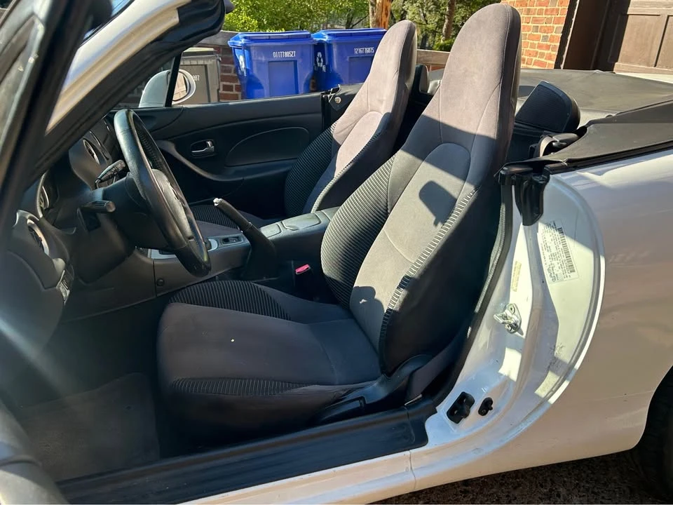 2004 Mazda NB MX-5 Miata - Image 10 of 10