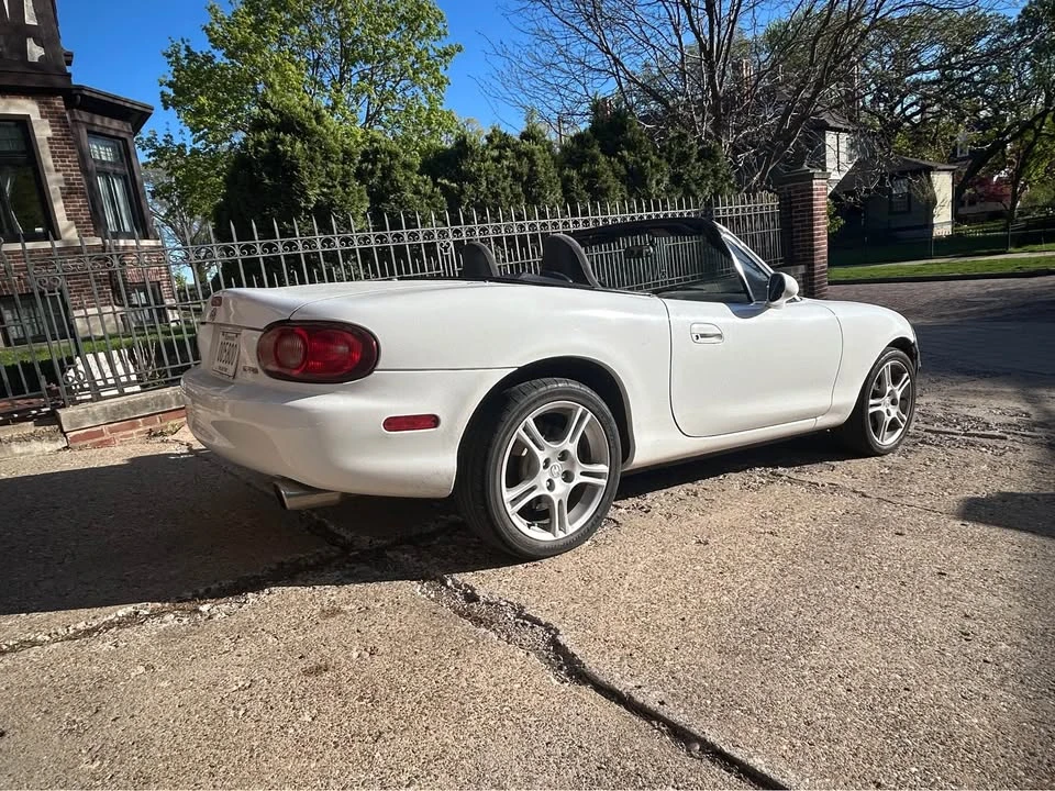 2004 Mazda NB MX-5 Miata - Image 4 of 10