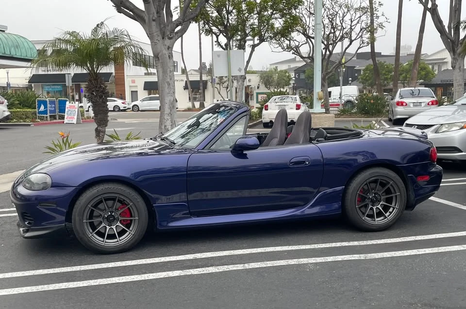 2004 Mazda NB MX-5 Miata - Image 5 of 21