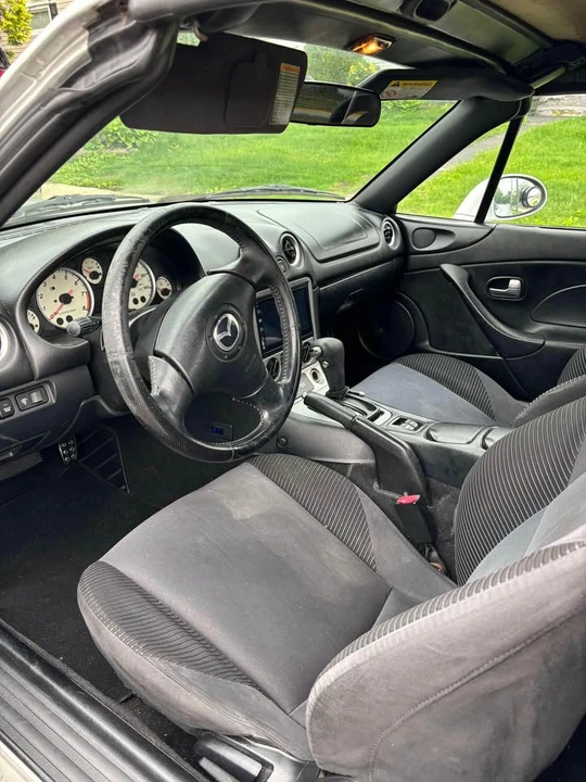 2004 Mazda NB MX-5 Miata - Image 4 of 8