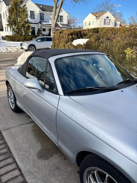 2004 Mazda NB MX-5 Miata - Image 2 of 8