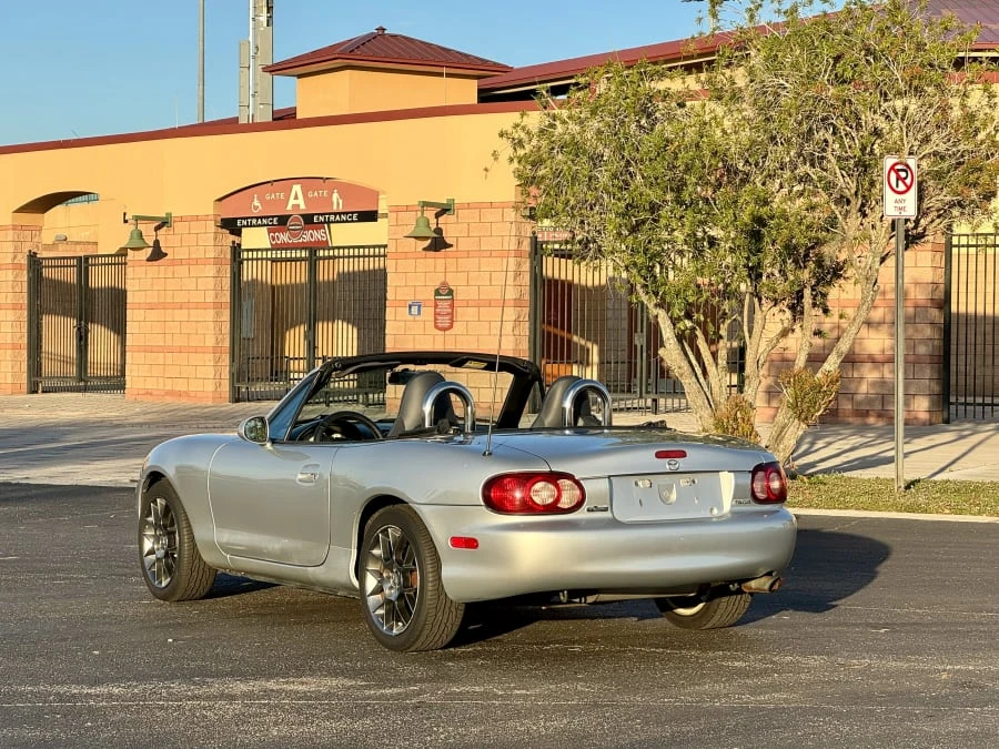 2004 Mazda NB MX-5 Miata - Image 12 of 18