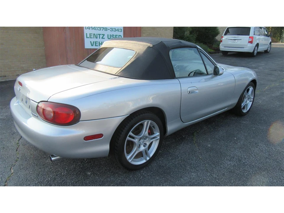 2004 Mazda NB MX-5 Miata - Image 8 of 31