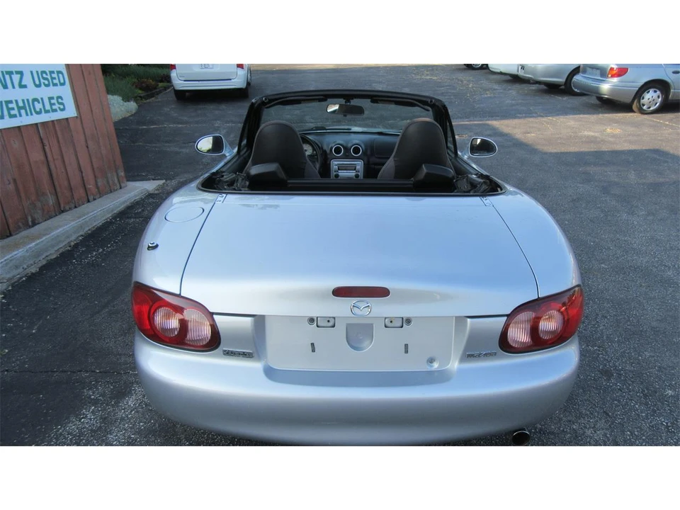 2004 Mazda NB MX-5 Miata - Image 11 of 31