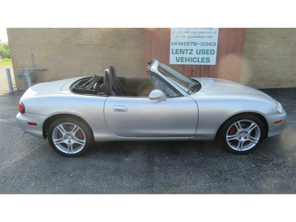 2004 Mazda NB MX-5 Miata - Image 14 of 31