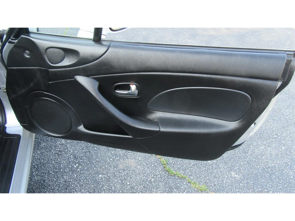 2004 Mazda NB MX-5 Miata - Image 17 of 31
