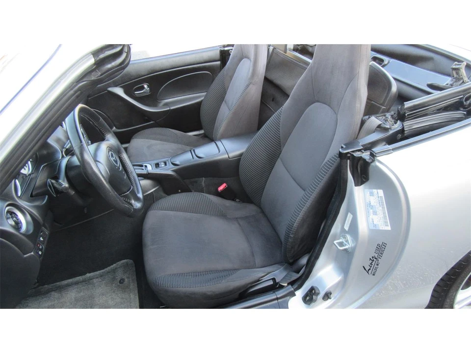 2004 Mazda NB MX-5 Miata - Image 18 of 31