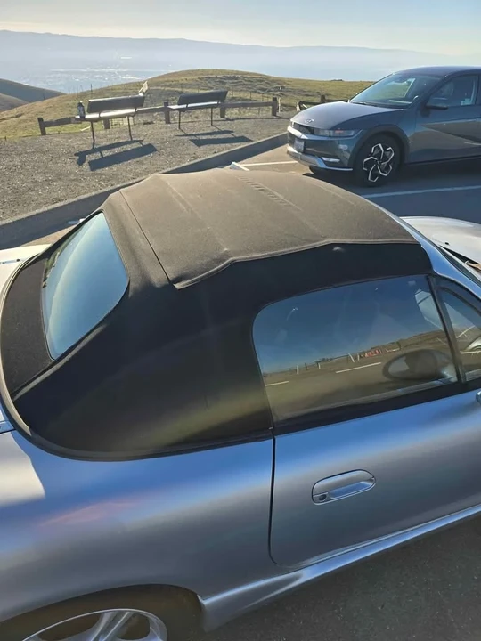2004 Mazda NB MX-5 Miata - Image 5 of 8