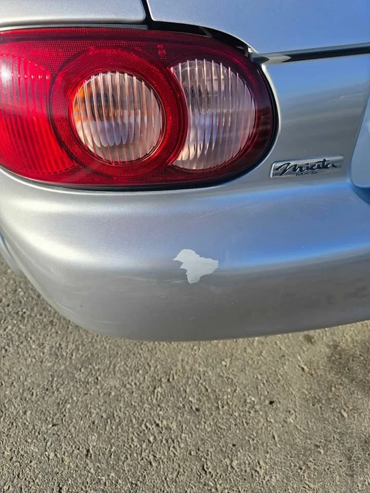 2004 Mazda NB MX-5 Miata - Image 7 of 8