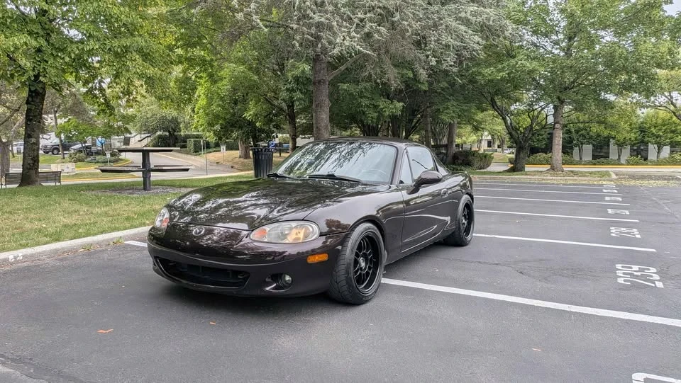 2004 Mazda NB MX-5 Miata - Image 3 of 16