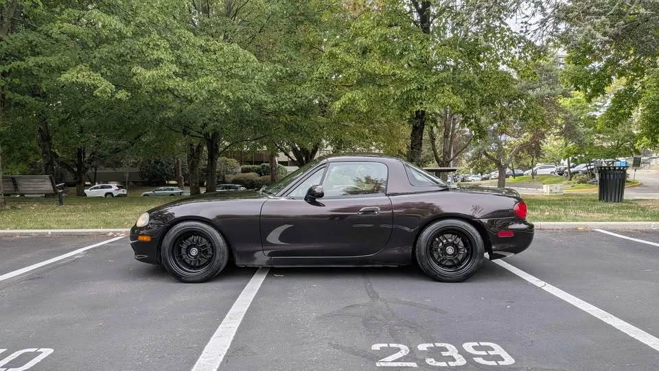 2004 Mazda NB MX-5 Miata - Image 4 of 16