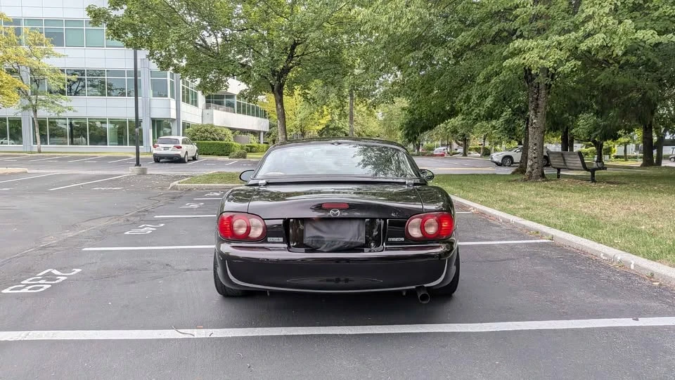 2004 Mazda NB MX-5 Miata - Image 6 of 16