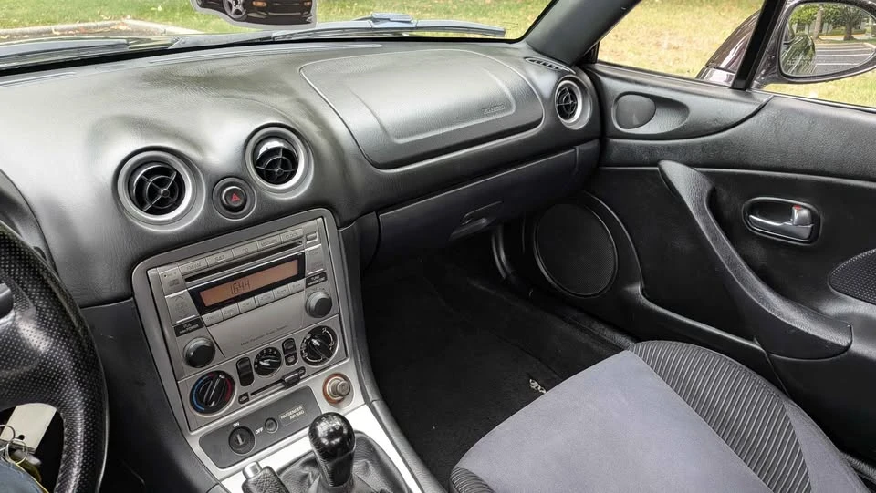 2004 Mazda NB MX-5 Miata - Image 12 of 16