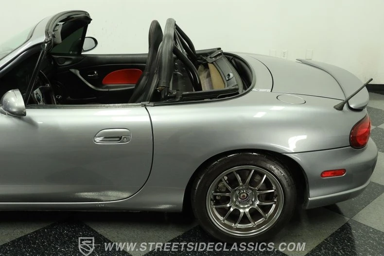 2004 Mazda NB Mazdaspeed MX-5 Miata - Image 21 of 31