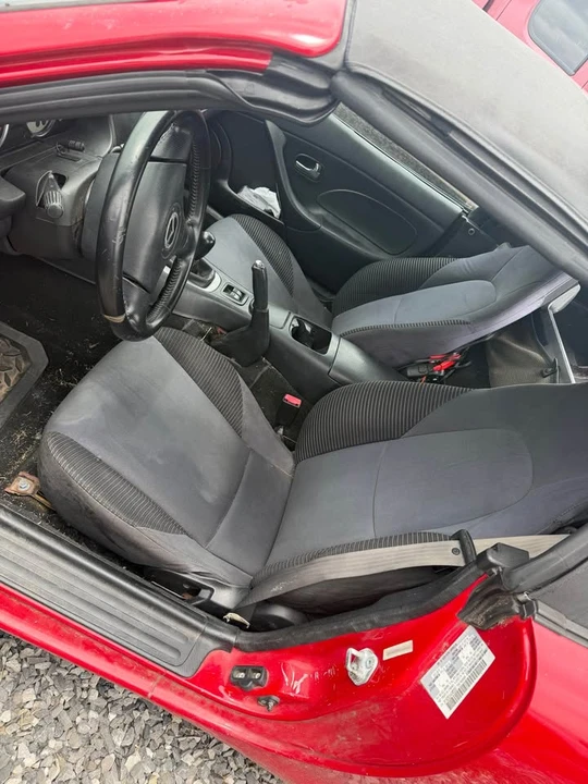 2004 Mazda NB MX-5 Miata - Image 8 of 14
