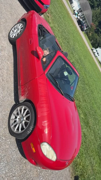 2004 Mazda NB MX-5 Miata - Image 2 of 14