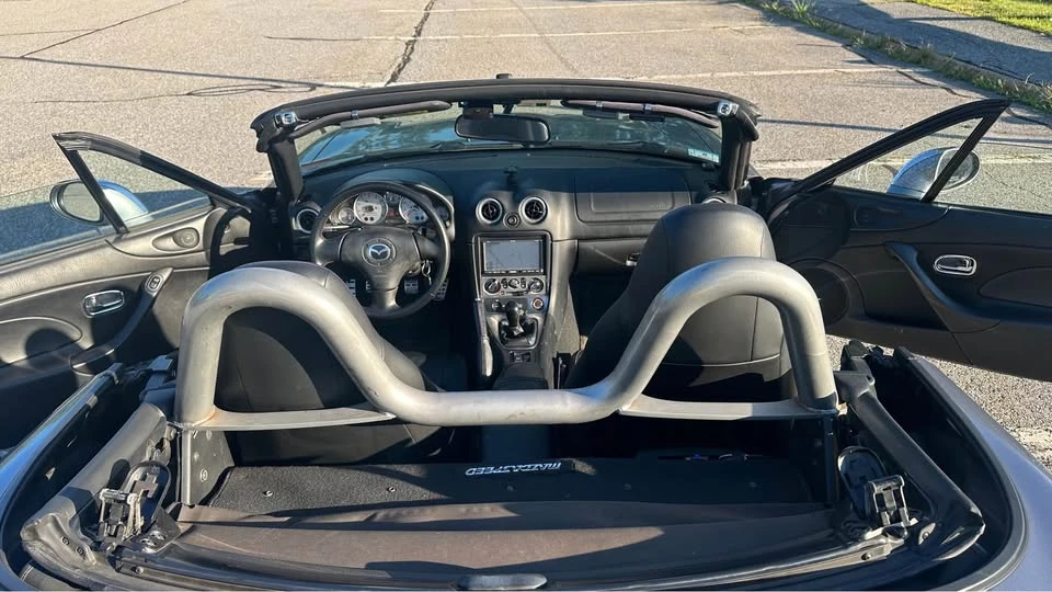 2004 Mazda NB Mazdaspeed MX-5 Miata - Image 9 of 10