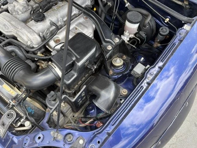2004 Mazda NB MX-5 Miata - Image 4 of 12