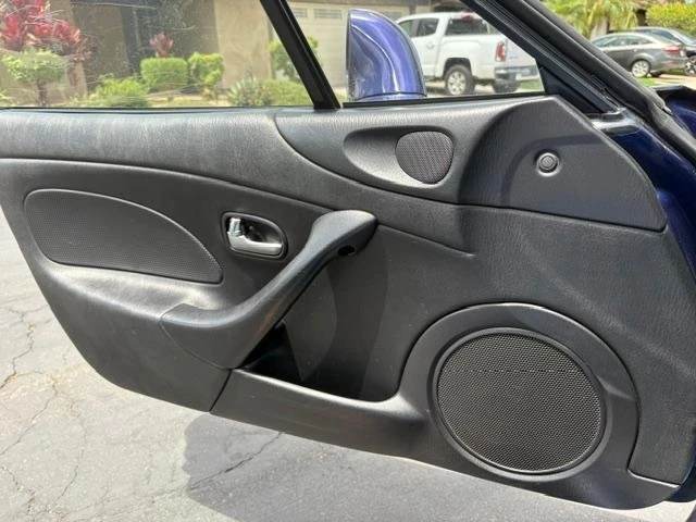 2004 Mazda NB MX-5 Miata - Image 6 of 12