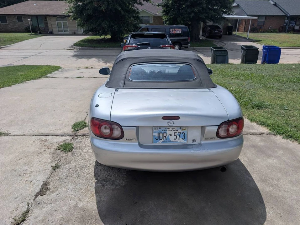 2004 Mazda NB MX-5 Miata - Image 4 of 13