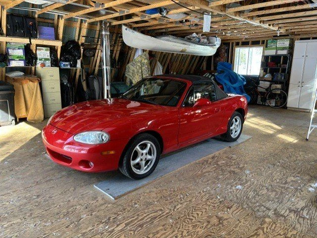 2004 Mazda NB MX-5 Miata - Image 8 of 10