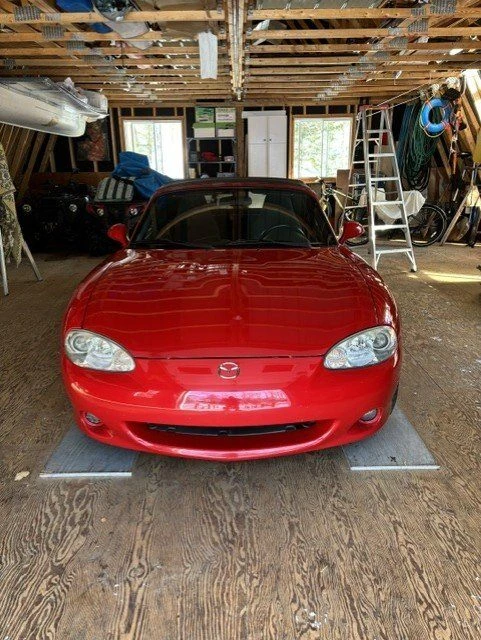 2004 Mazda NB MX-5 Miata - Image 9 of 10