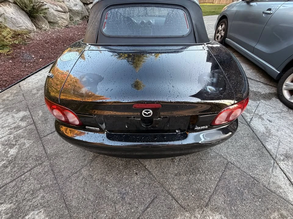 2004 Mazda NB MX-5 Miata - Image 9 of 15
