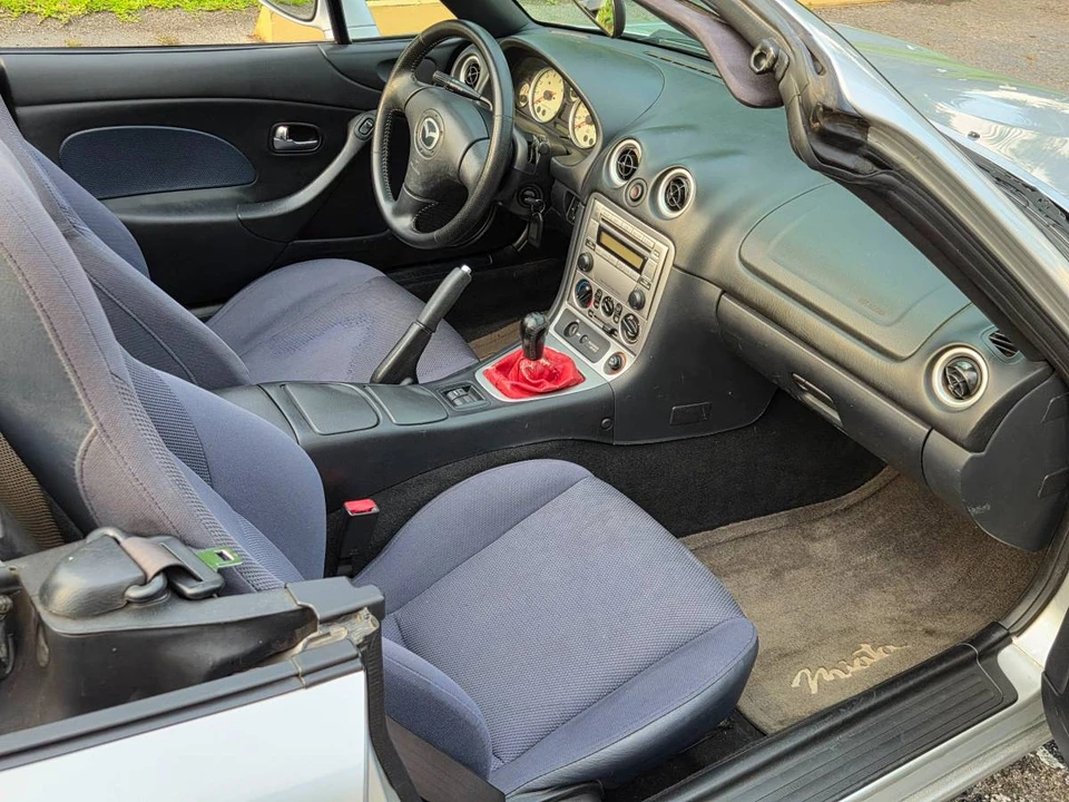 2004 Mazda NB MX-5 Miata - Image 10 of 10