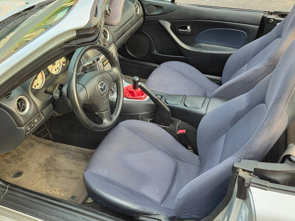 2004 Mazda NB MX-5 Miata - Image 6 of 10