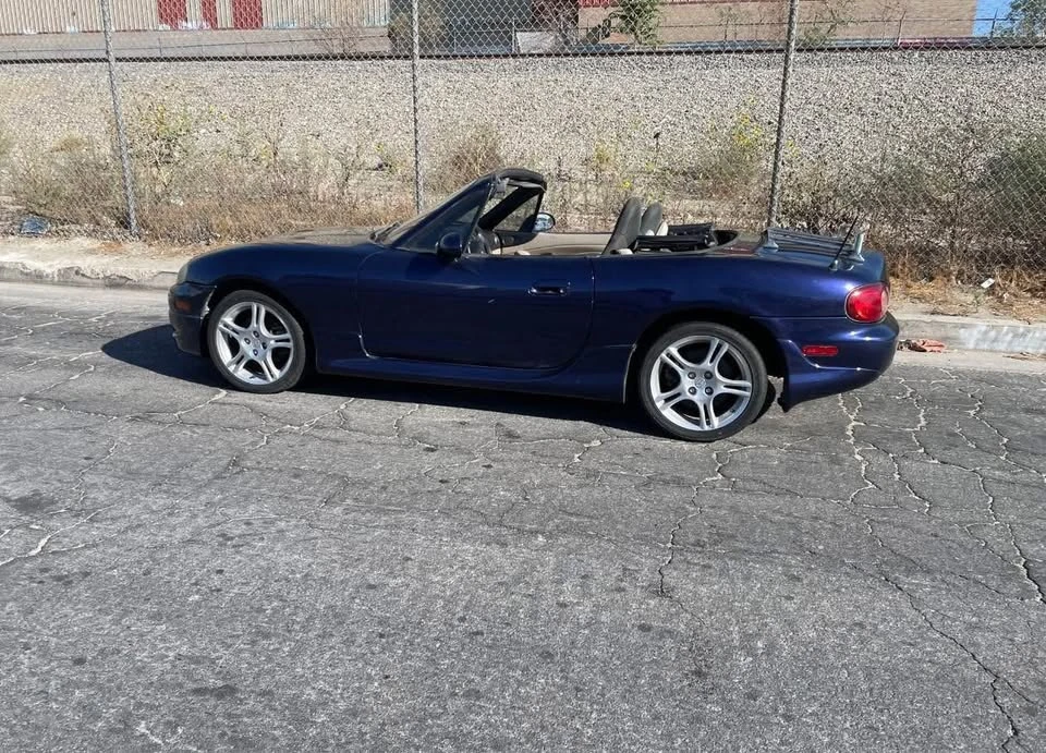 2004 Mazda NB MX-5 Miata - Image 6 of 6