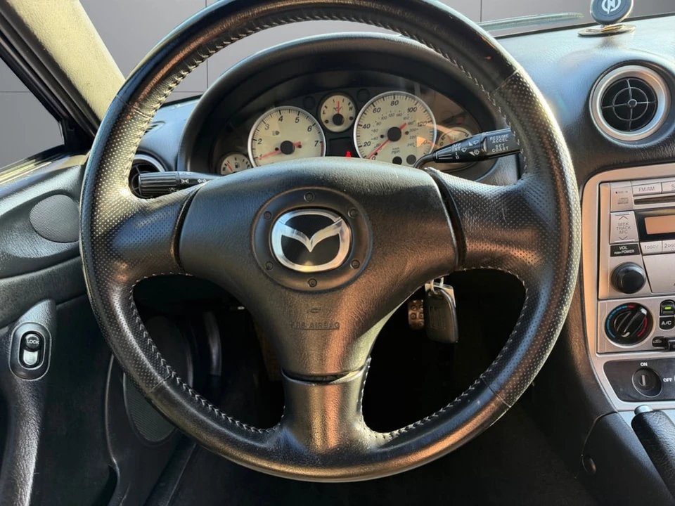 2004 Mazda NB MX-5 Miata - Image 12 of 21