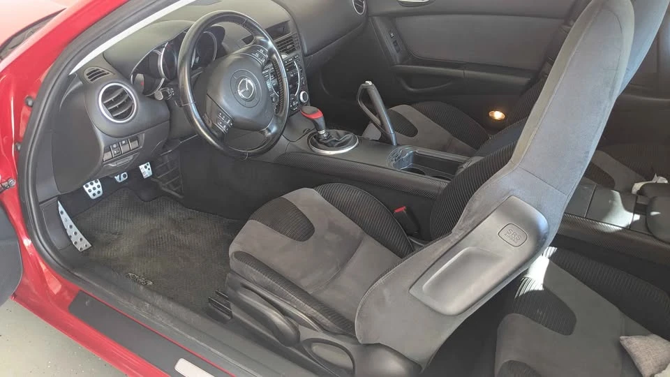 2004 Mazda RX-8 1st Gen - Image 9 of 10