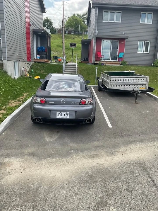 2004 Mazda RX-8 1st Gen - Image 2 of 4
