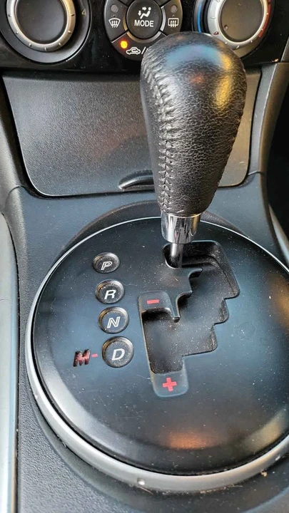 2004 Mazda RX-8 1st Gen - Image 9 of 19