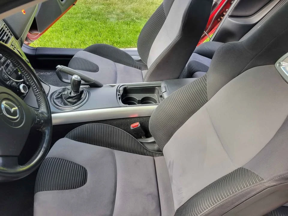 2004 Mazda RX-8 1st Gen - Image 7 of 10