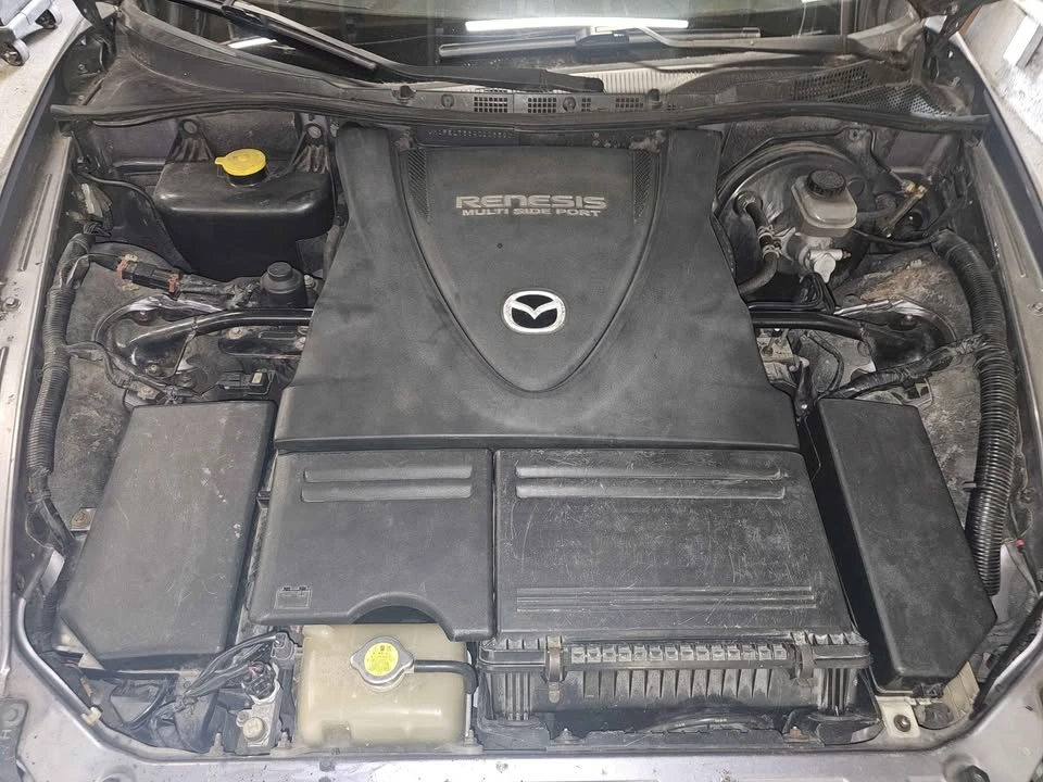2004 Mazda RX-8 1st Gen - Image 11 of 11