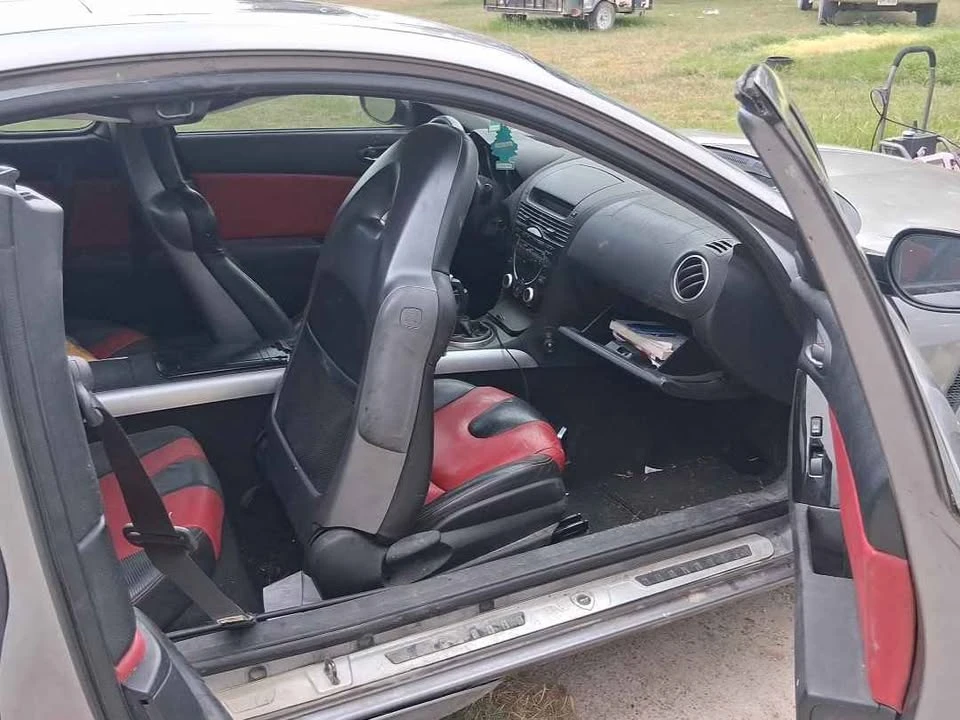 2004 Mazda RX-8 1st Gen - Image 7 of 8
