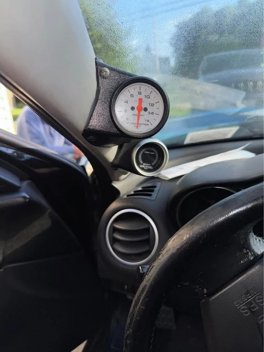 2004 Mazda RX-8 1st Gen - Image 11 of 14