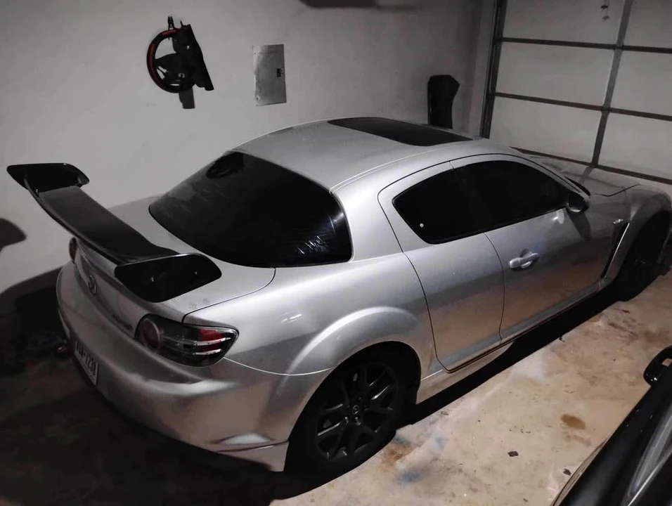2004 Mazda RX-8 1st Gen - Image 3 of 4