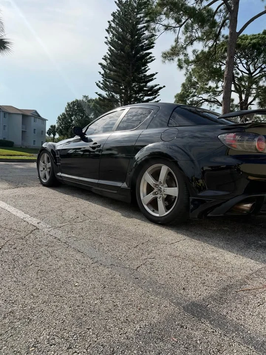 2004 Mazda RX-8 1st Gen - Image 4 of 5