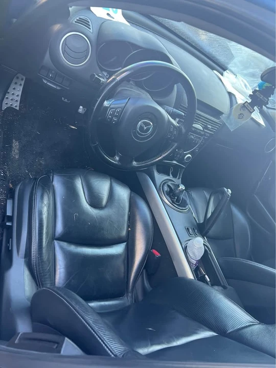 2004 Mazda RX-8 1st Gen - Image 5 of 9