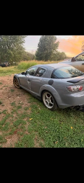 2004 Mazda RX-8 1st Gen - Image 2 of 4