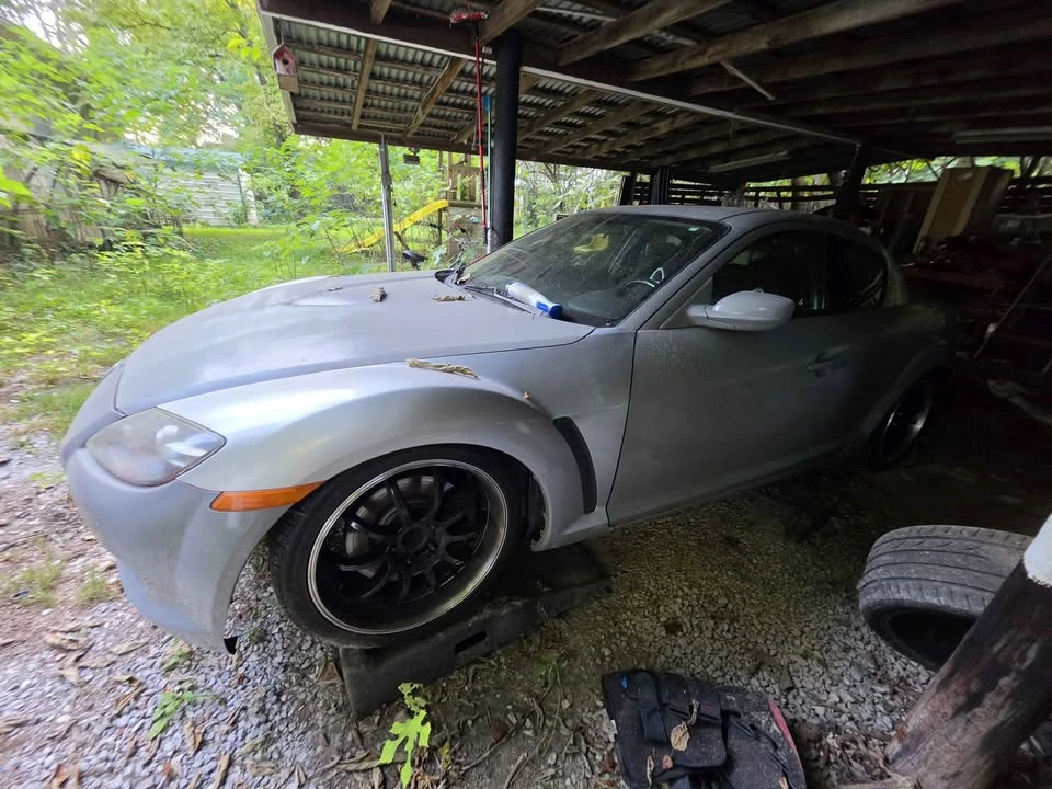 2004 Mazda RX-8 1st Gen - Image 2 of 4