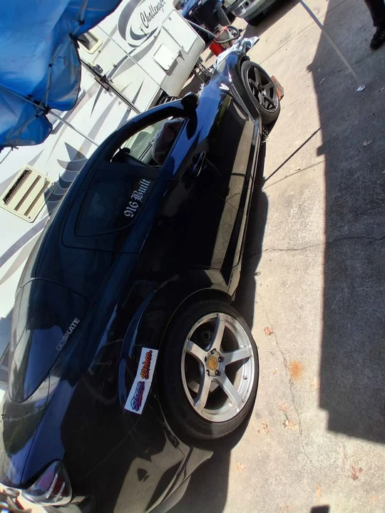 2004 Mazda RX-8 1st Gen - Image 9 of 10