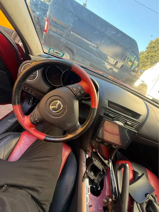 2004 Mazda RX-8 1st Gen - Image 6 of 12