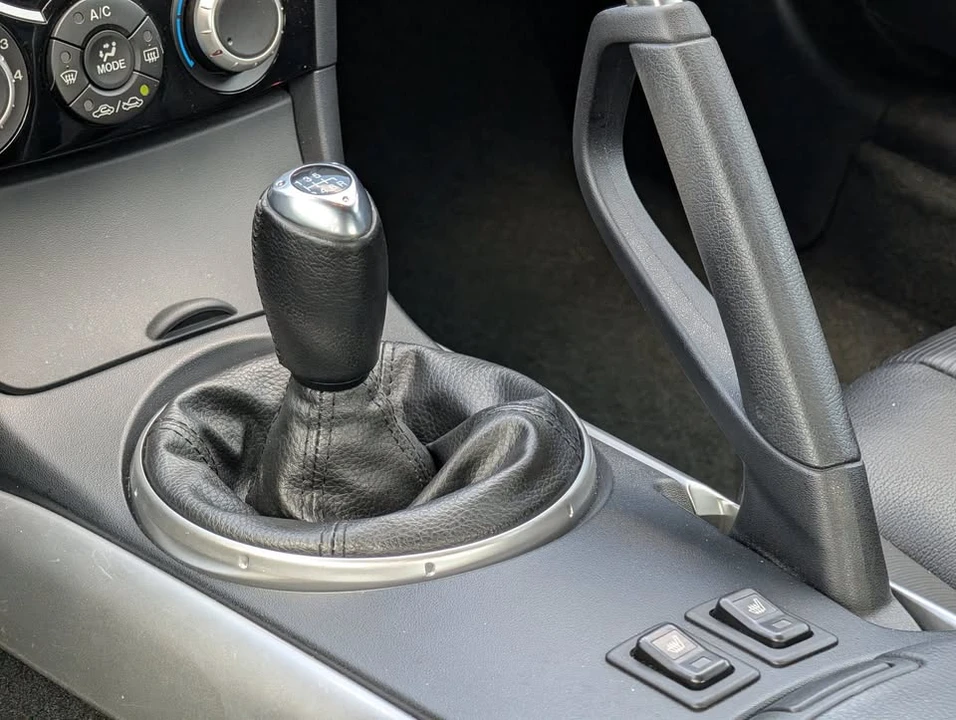 2004 Mazda RX-8 1st Gen - Image 17 of 20