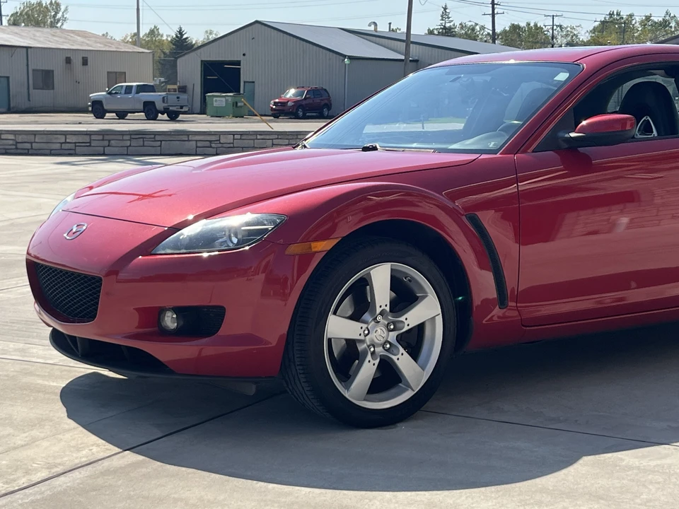 2004 Mazda RX-8 1st Gen - Image 27 of 31