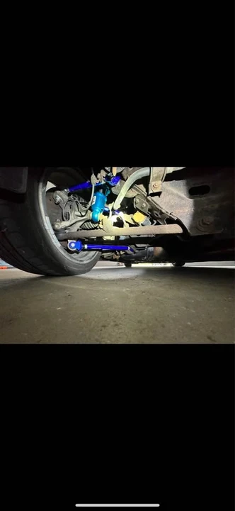 2004 Mazda RX-8 1st Gen - Image 10 of 11